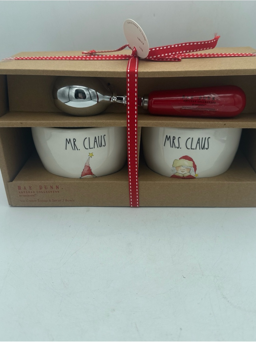 Rae Dunn Christmas Mr & Mrs Claus Ice Cream Bowl & Scoop 3pc Gift Set NIB New